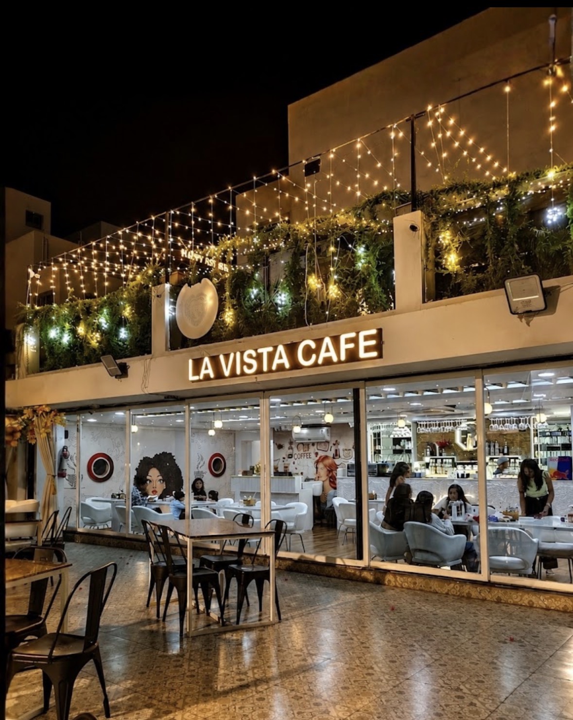 LA VISTA CAFE VESU
